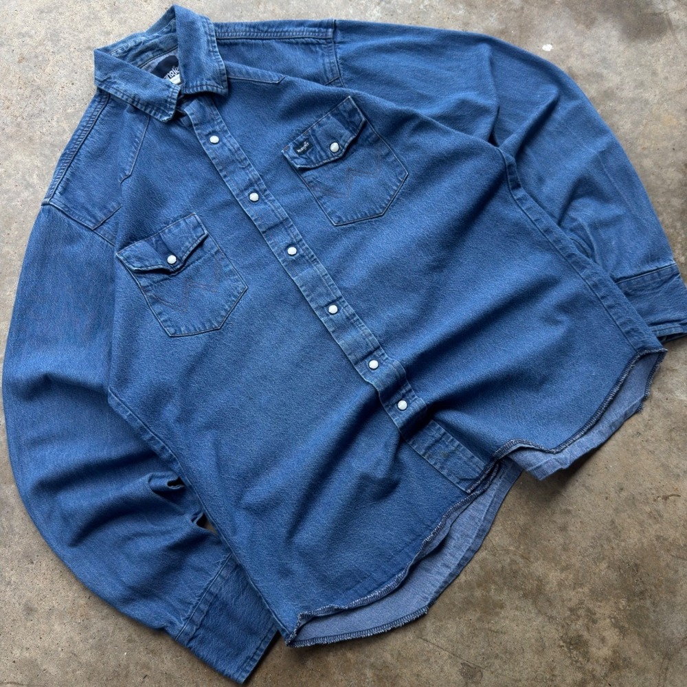 Vintage 90s Wrangler Denim Western Pearl Snap Shirt Workwear Blue Large (f1) - Picture 2 of 8